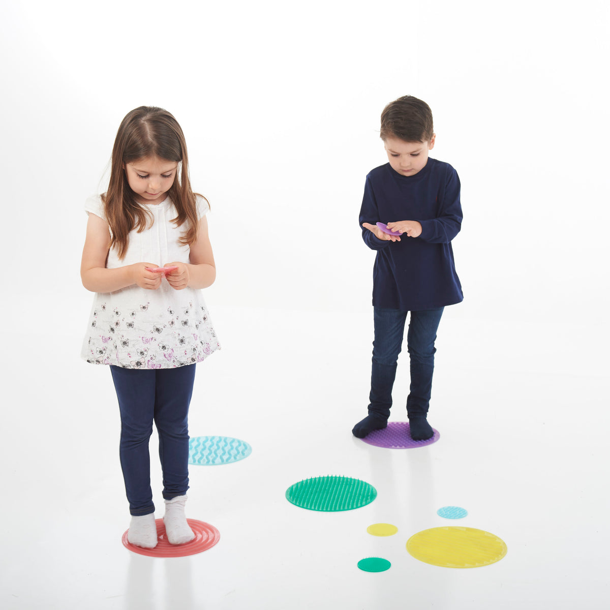 Tickit - Set de cercles sensoriels en silicone SiliShapes